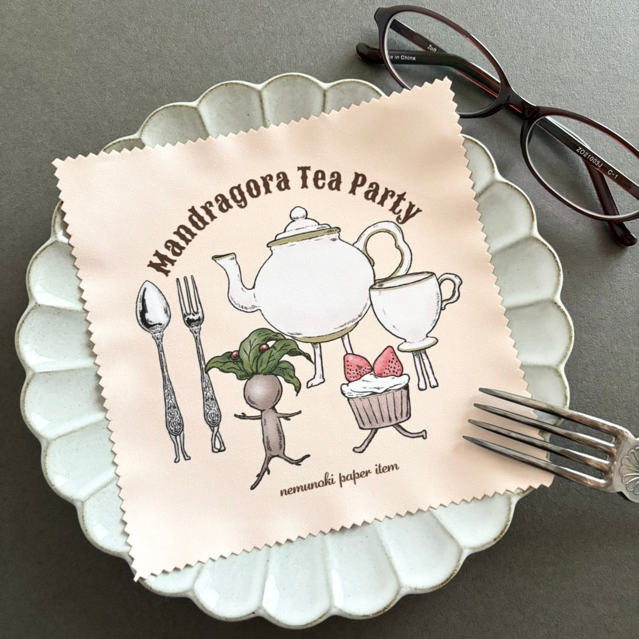 マンドラゴラのお茶会 クリーニングクロス