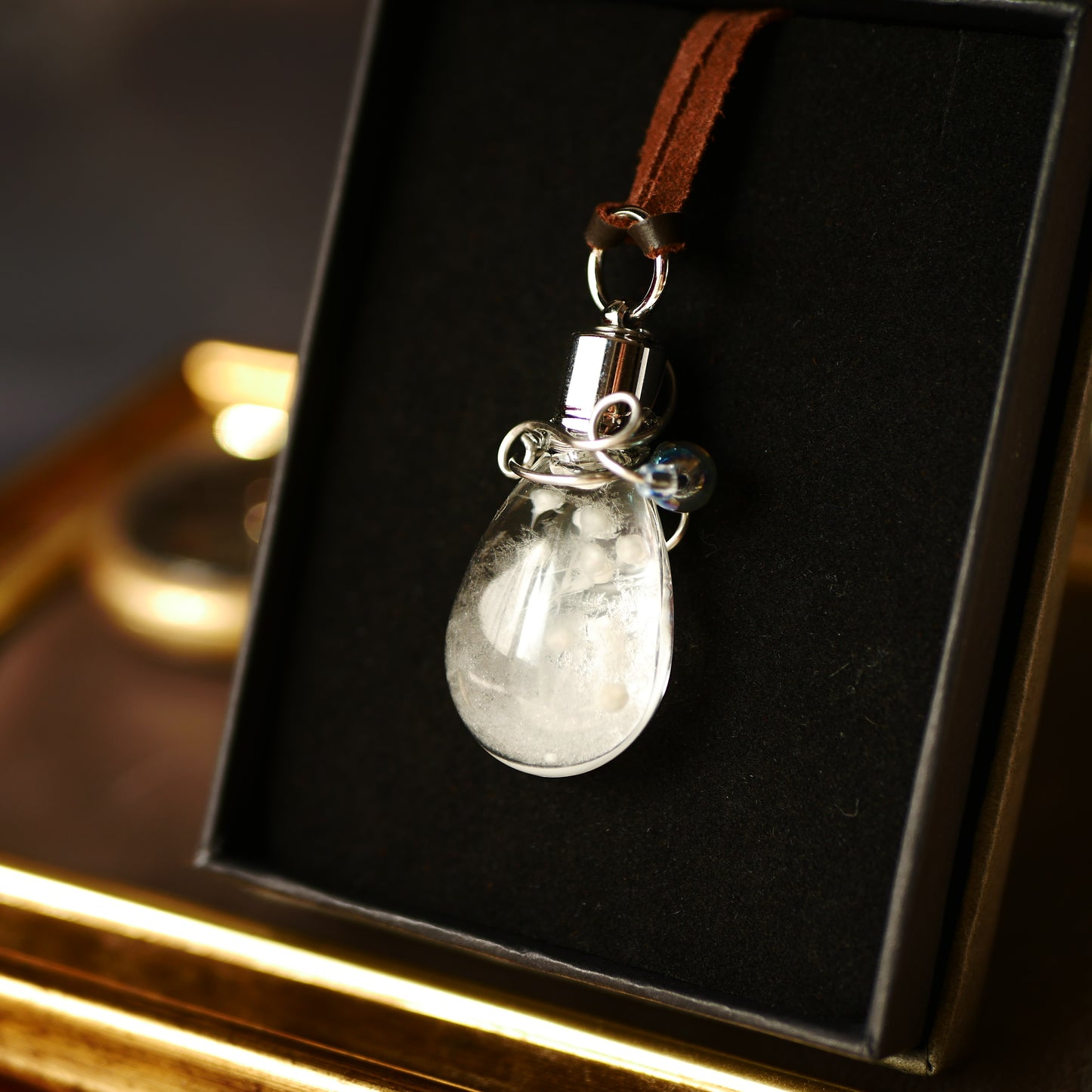 ストームグラス「エーデルヴァイス」　ドロップボトル　ネックレス