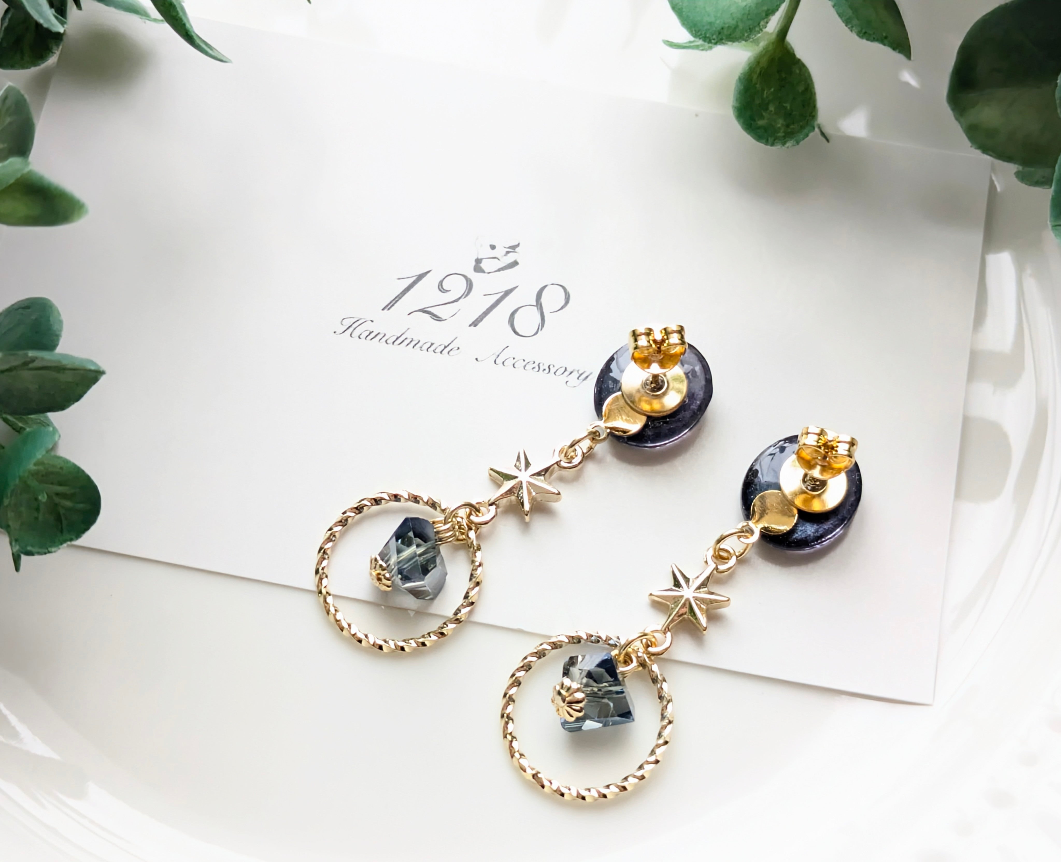 円環する宇宙のカケラ イヤリングorピアス – 宙フェス夜市