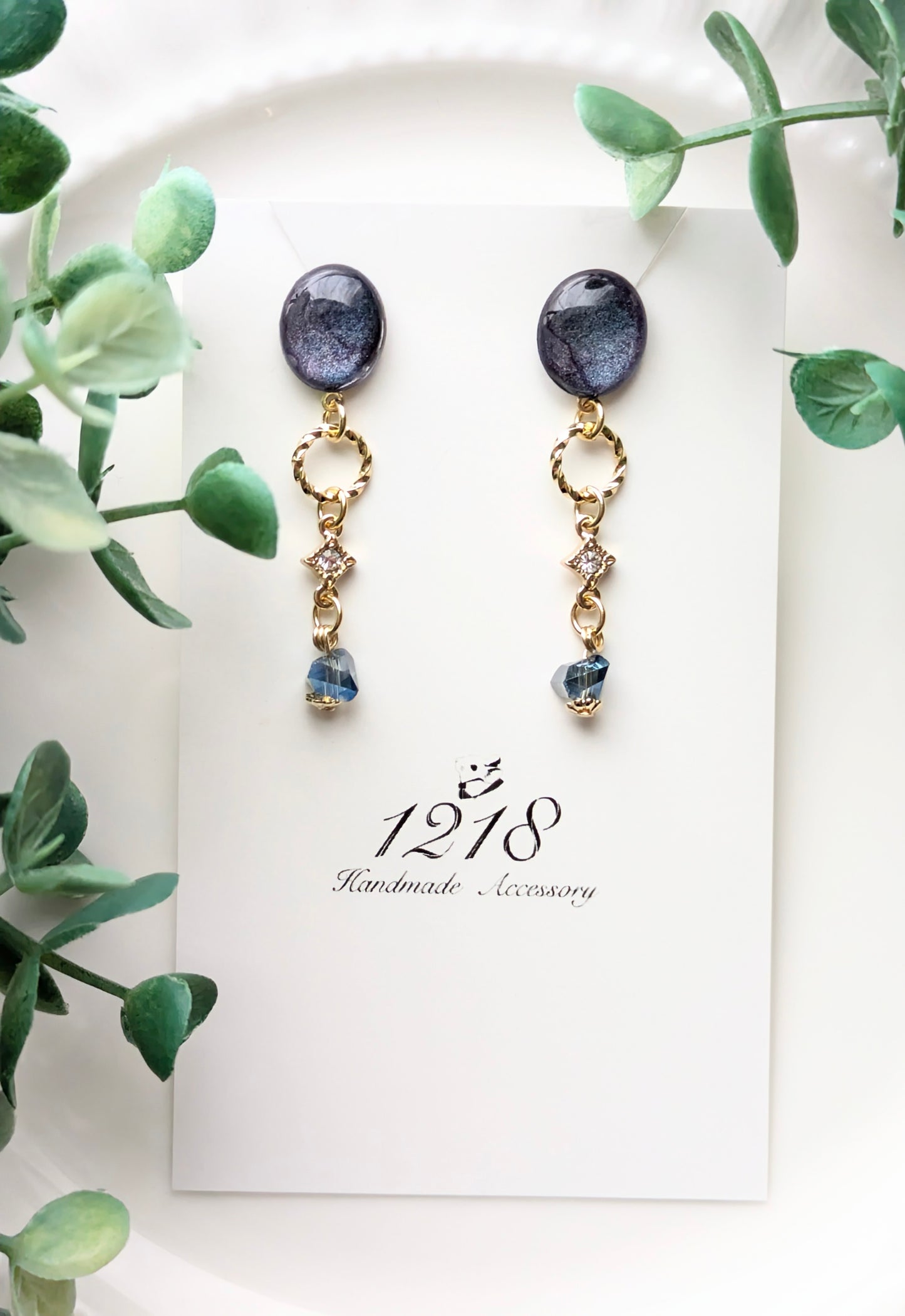 宇宙を駆ける瞬き イヤリングorピアス