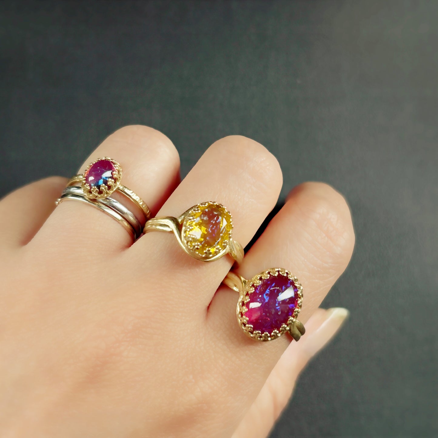 妖精の棲む森で見つけた宝石リング〈竜の守護石〉