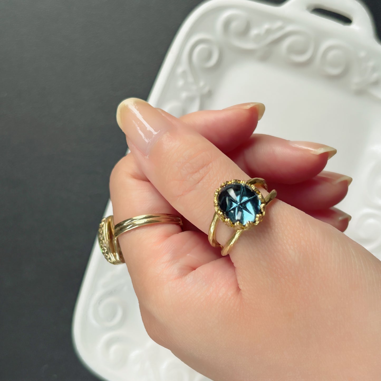 妖精の棲む森で見つけた宝石リング 〈星の指環〉