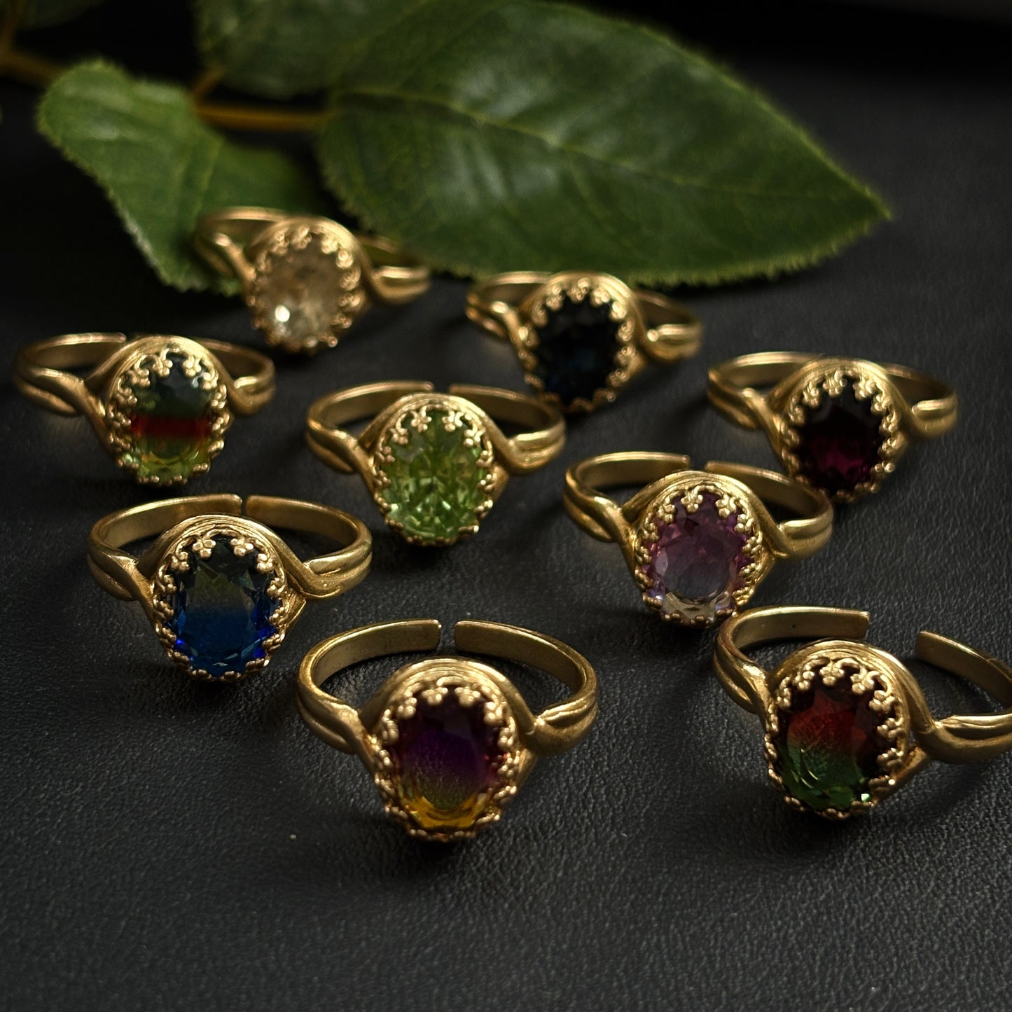 妖精の棲む森で見つけた宝石リング〈憧憬の煌めき〉