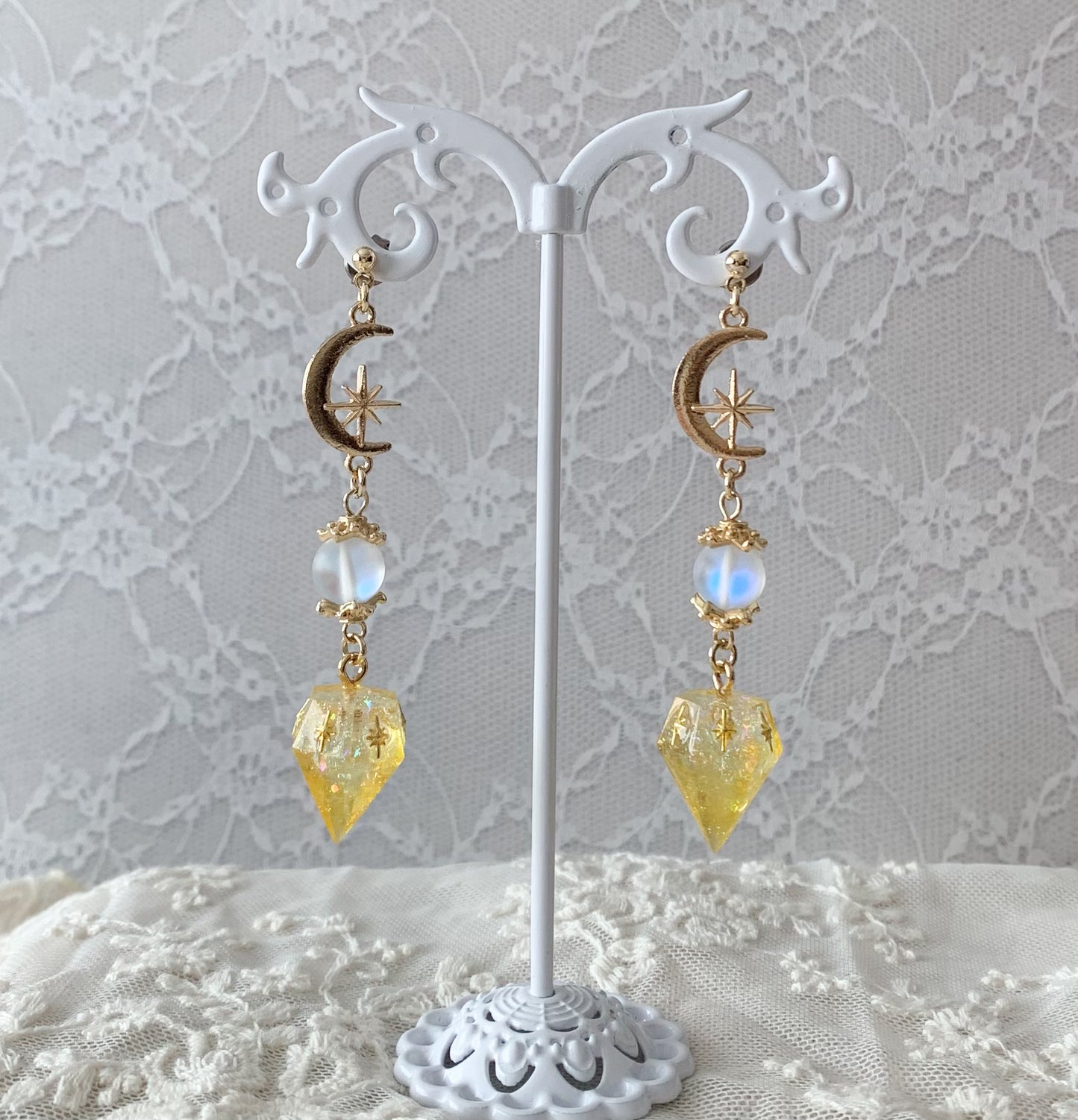 星の鉱石の耳飾り