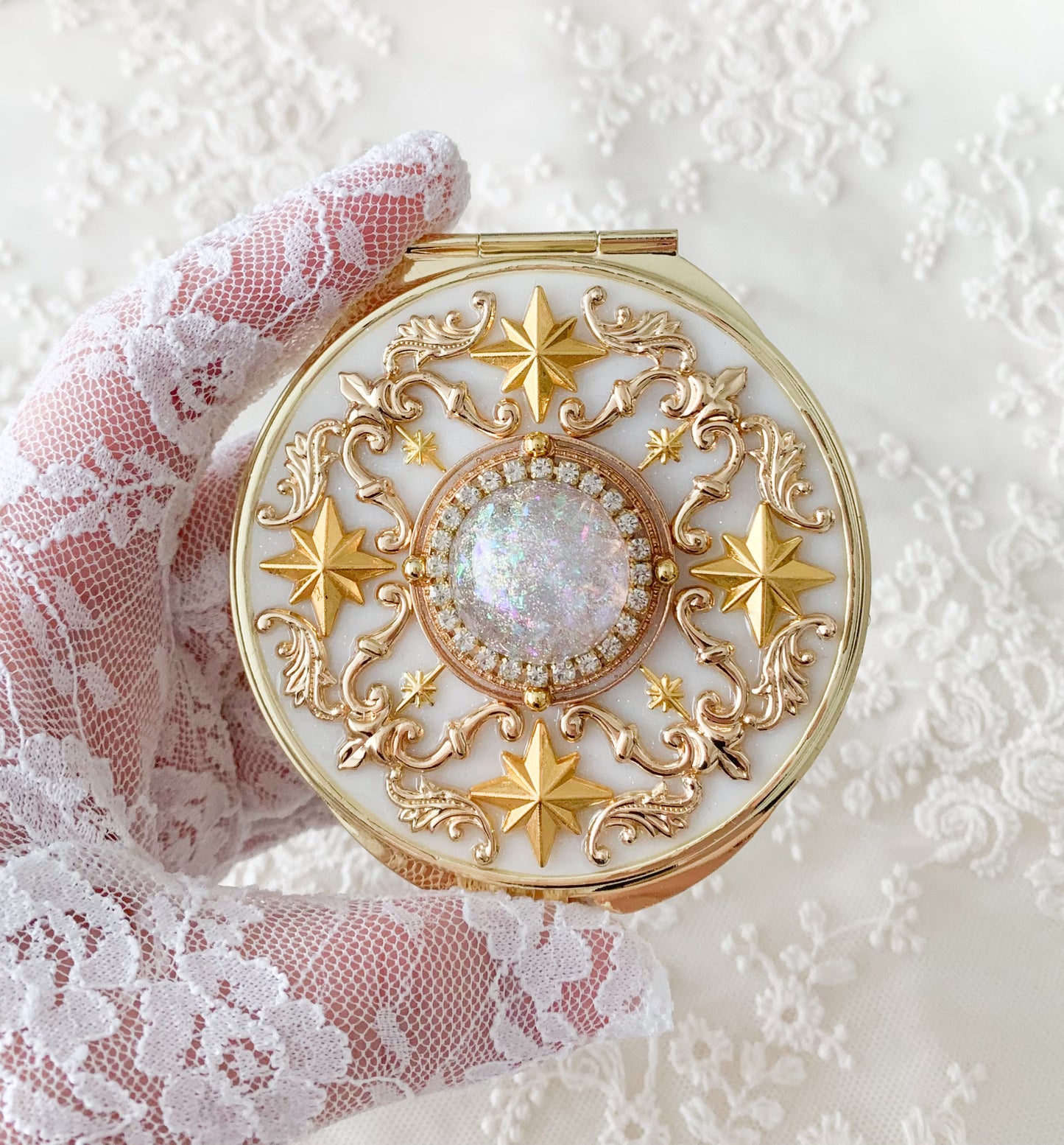 魔法少女のコンパクトミラー