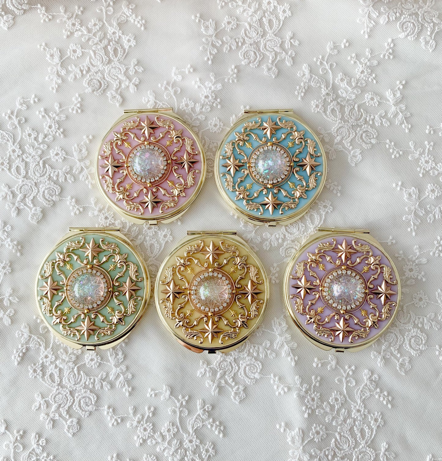 魔法少女のコンパクトミラー