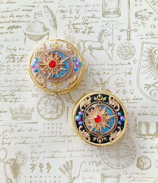 リトの三日月ピルケース