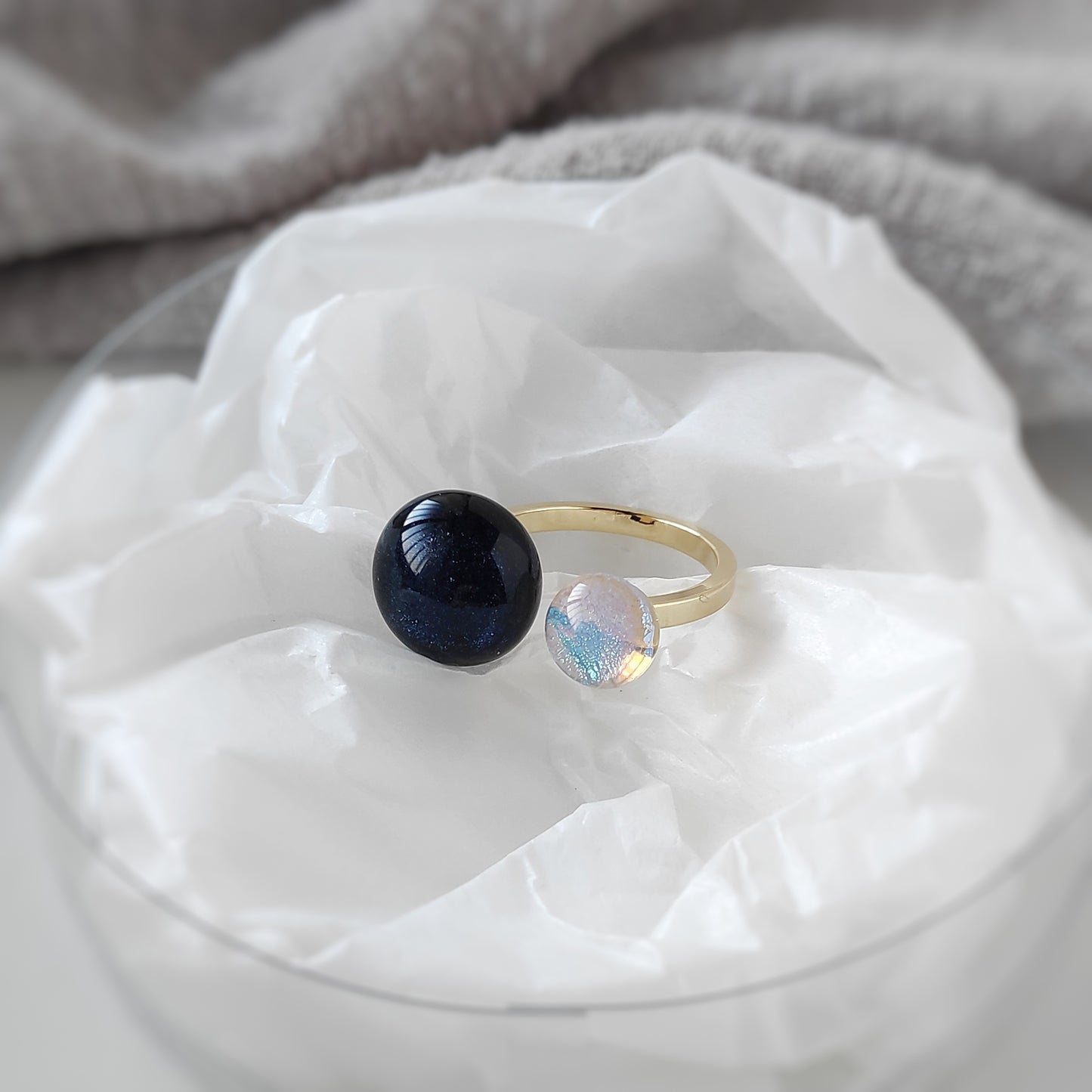 夜空とオーロラ ガラスのフォークリング