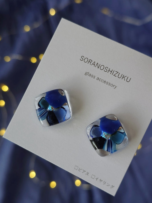 『夜花』square flower ガラスのピアス  イヤリング