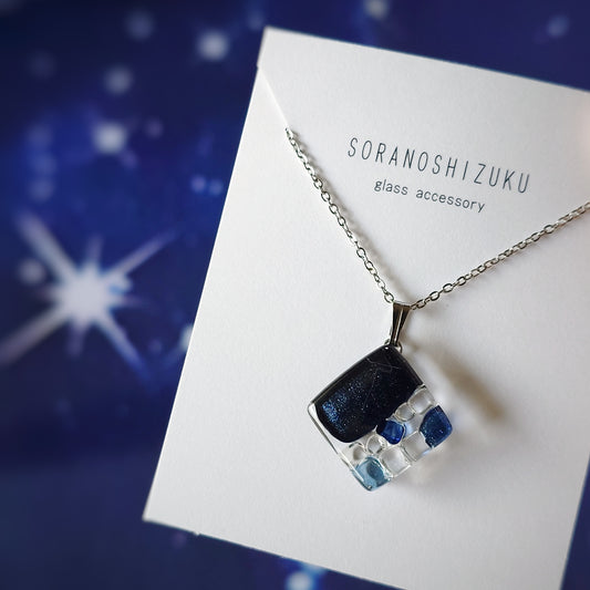 『夜空』キラキラガラスのネックレス Sサイズsquare