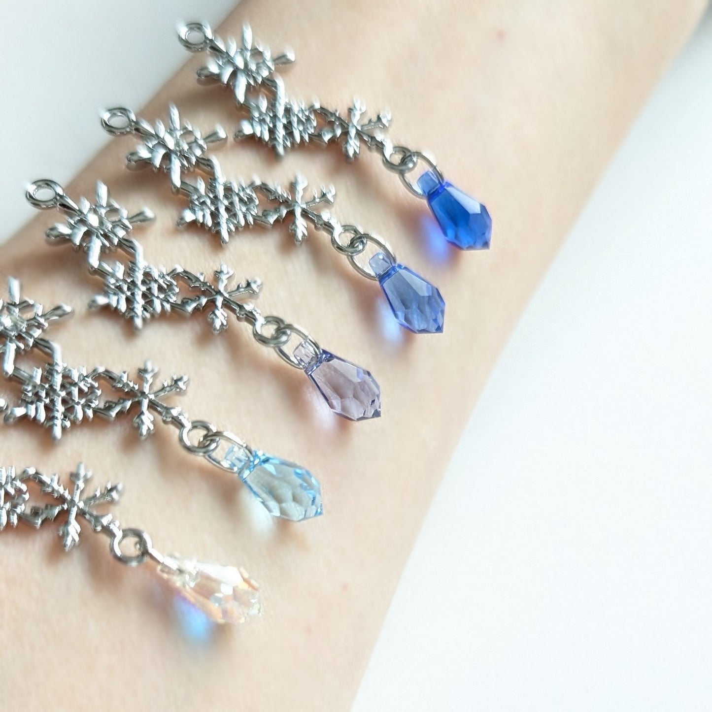 雪染めの夜空　ブレスレット