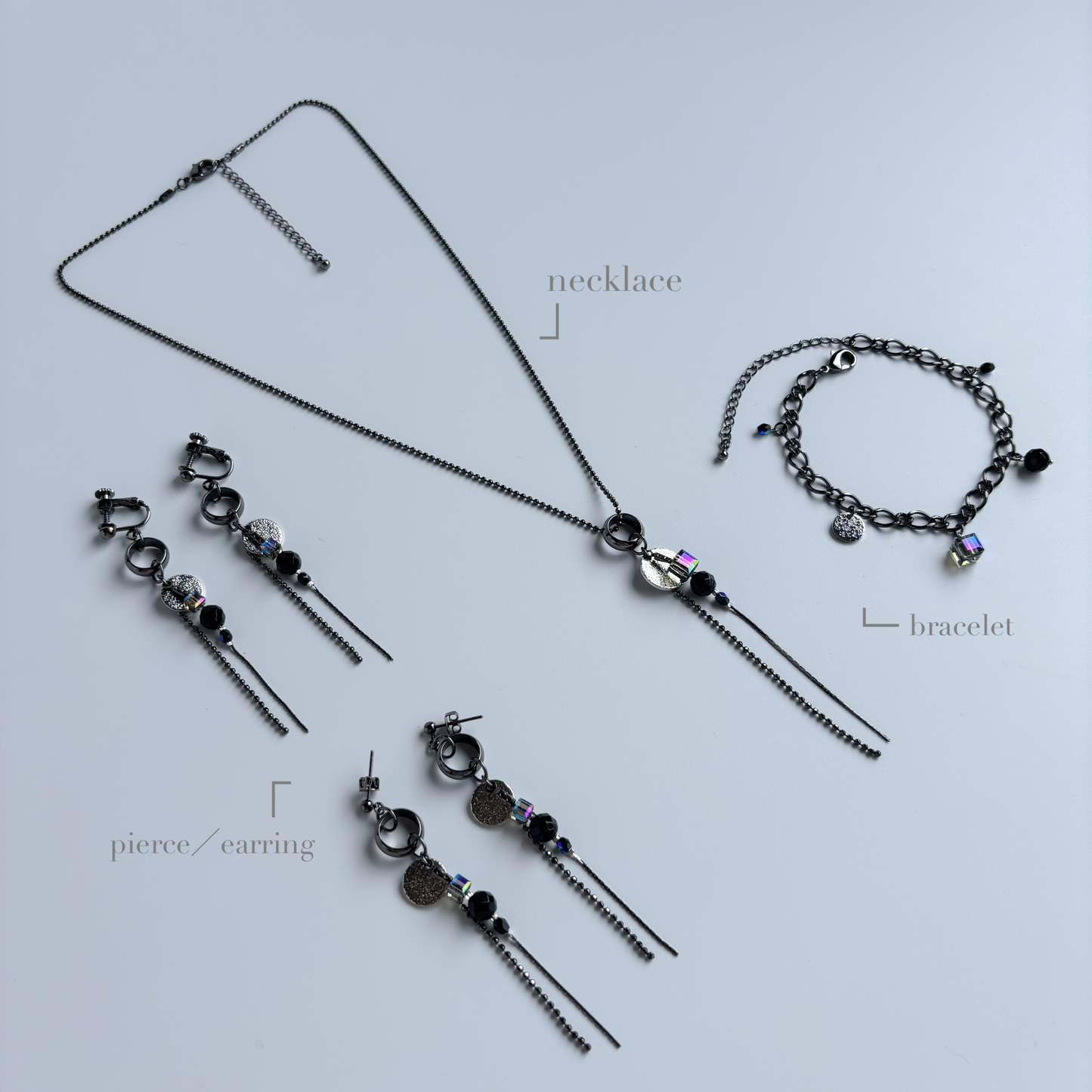 夜を彩る光 ピアス／イヤリング