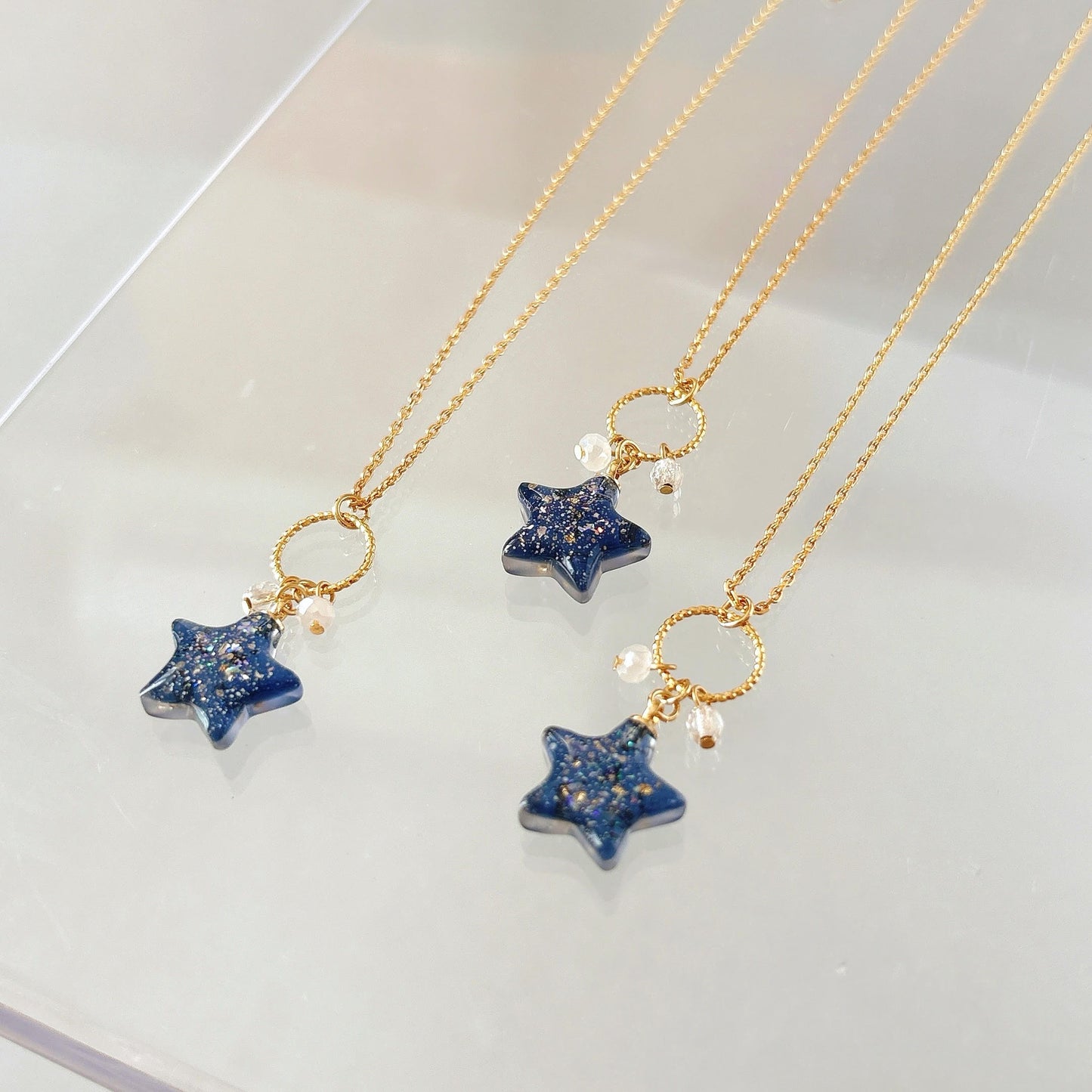 夜空に輝く星 ネックレス