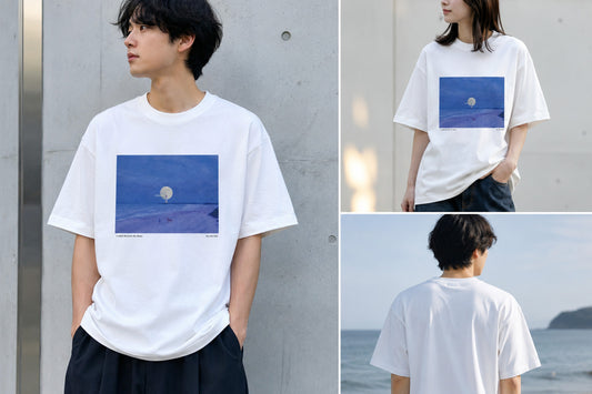 【 100枚限定 】月あかりの浜辺を描いたTシャツ