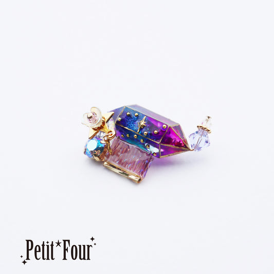 鉱石オルゴールブローチ