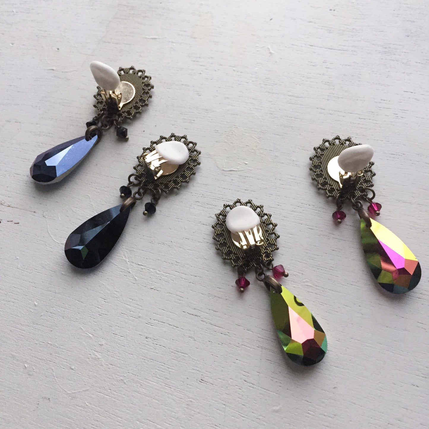 ルーンシャンデリア ピアス/イヤリングA