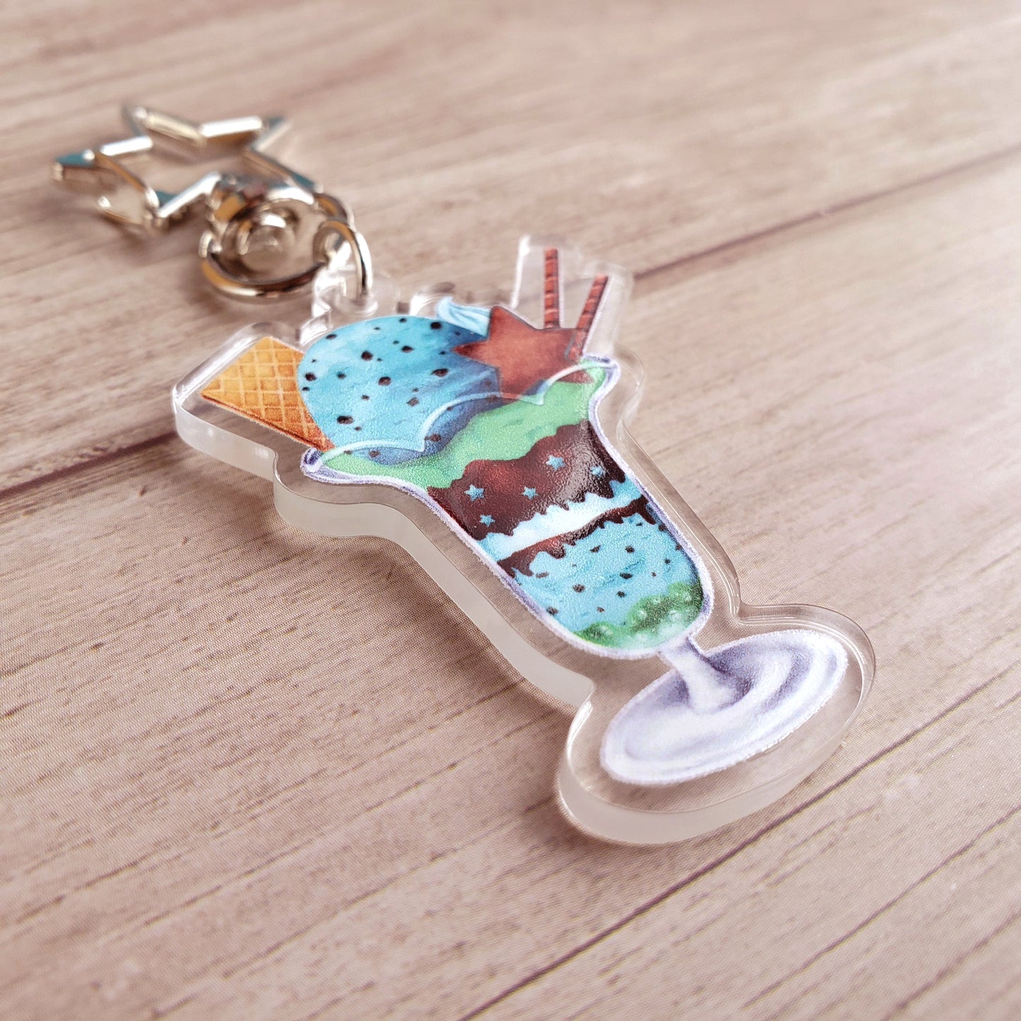 チョコミントのそらアクリルキーホルダー