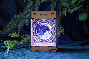 moon moon 置時計 ACアダプター付き MyMoon】金蒼の月 煌めく置時計 – 宙フェス夜市