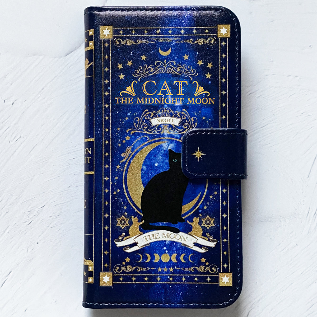 【手帳型 iPhoneケース】猫の魔導書 〜THE MOONLIGHT CAT〜