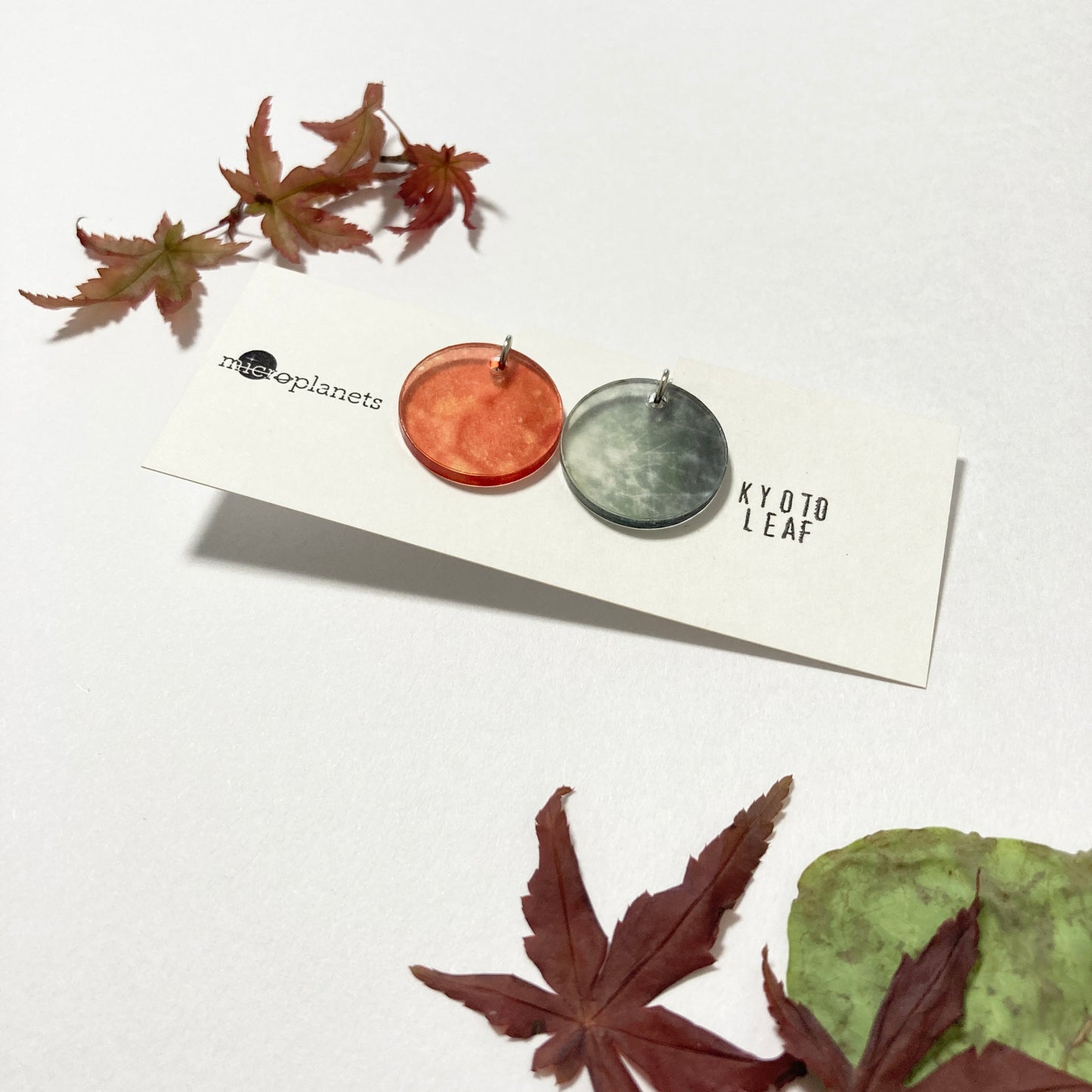 microplanets 「京都の秋の葉っぱ」イヤリング・ピアス